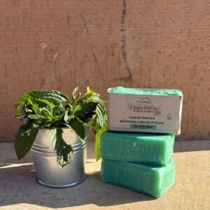 SAPONE NATURALE ALLA MENTA E GERME DI GRANO